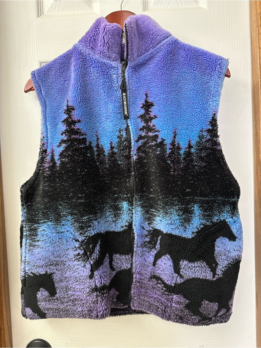 Vintage Black Mountain Medium Fleece Twilight Horse Zip-Up Vest with Pockets